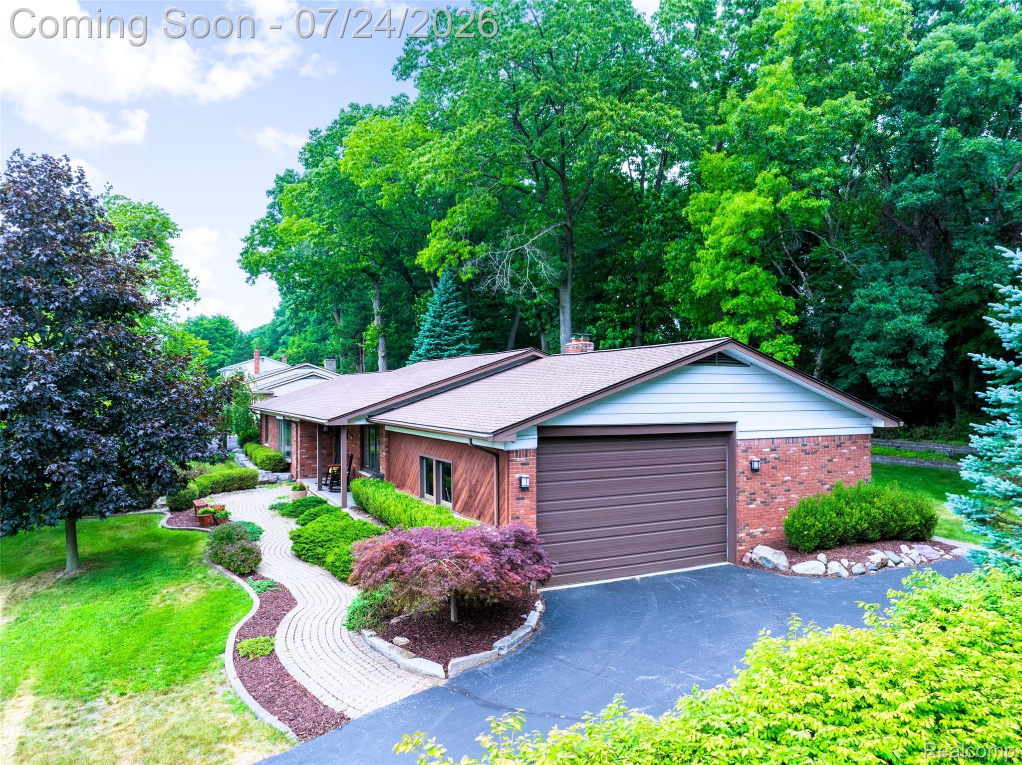 344 Shagbark Drive Rochester, MI 48309 - Photo 42 of 42 Welcome Home!