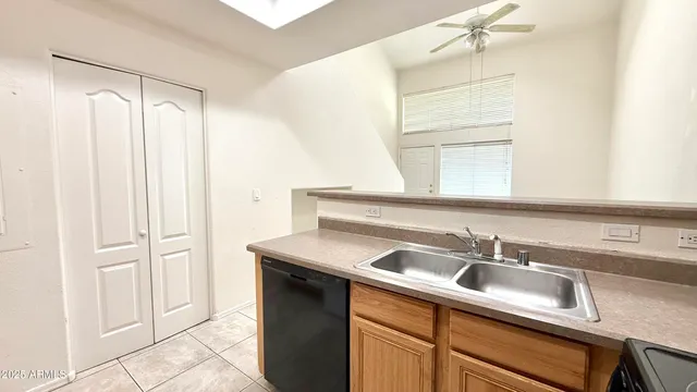 $1,449 | 2201 North Comanche Drive, Unit 1006, Chandler, AZ 85224