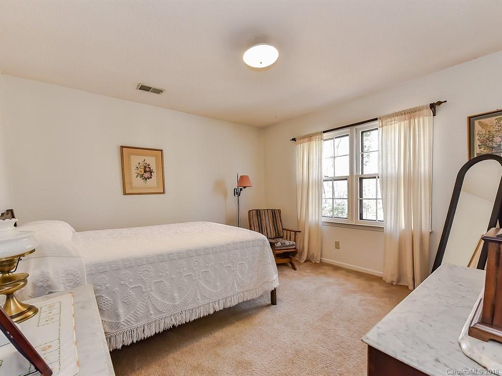 10202 Rocking Chair Road Matthews, NC 28105 - Photo 23 of 34 Gallery Image 23