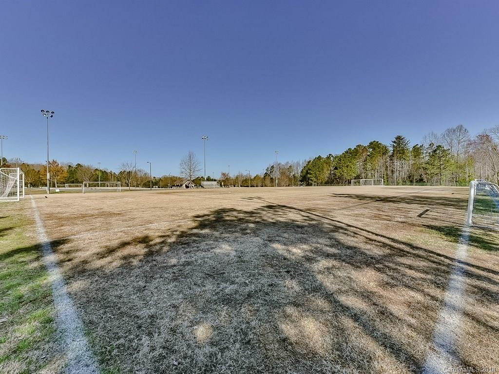 10202 Rocking Chair Road Matthews, NC 28105 - Photo 33 of 34 Gallery Image 33