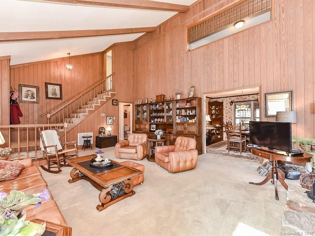 10202 Rocking Chair Road Matthews, NC 28105 - Photo 5 of 34 Gallery Image 5