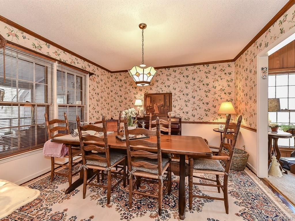 10202 Rocking Chair Road Matthews, NC 28105 - Photo 9 of 34 Gallery Image 9