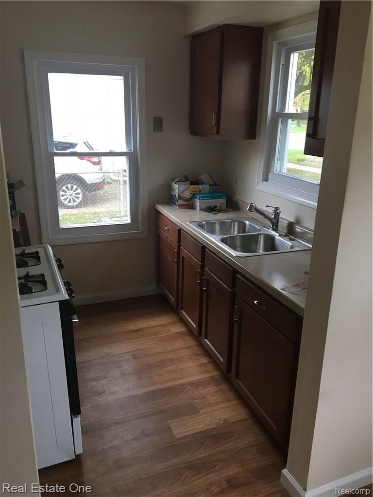 14426 Inkster Road Redford, MI 48239 - Photo 12 of 16 IMG_5199.JPG