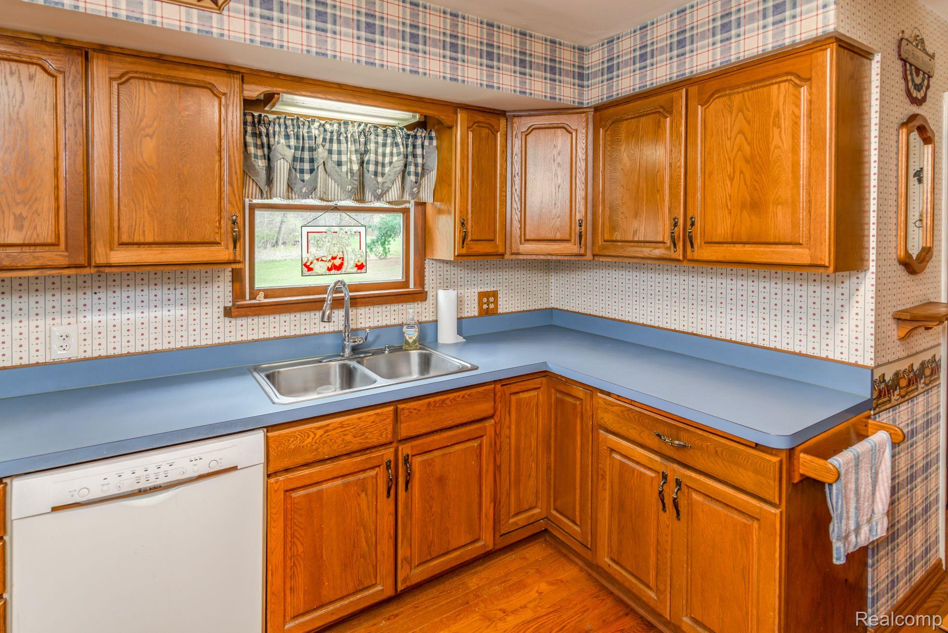 4020 Marathon Road Columbiaville, MI 48421 - Photo 8 of 44 Gallery Image 8