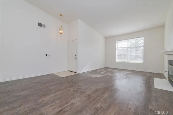 $1,250,000 | 17 Avignon Avenue, Lake Forest, CA 92610
