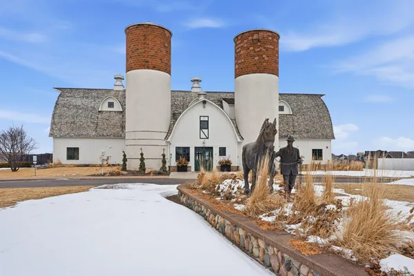 $499,999 | 5013 162nd Street West, Lakeville, MN 55044