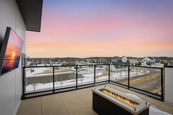 $499,999 | 5013 162nd Street West, Lakeville, MN 55044