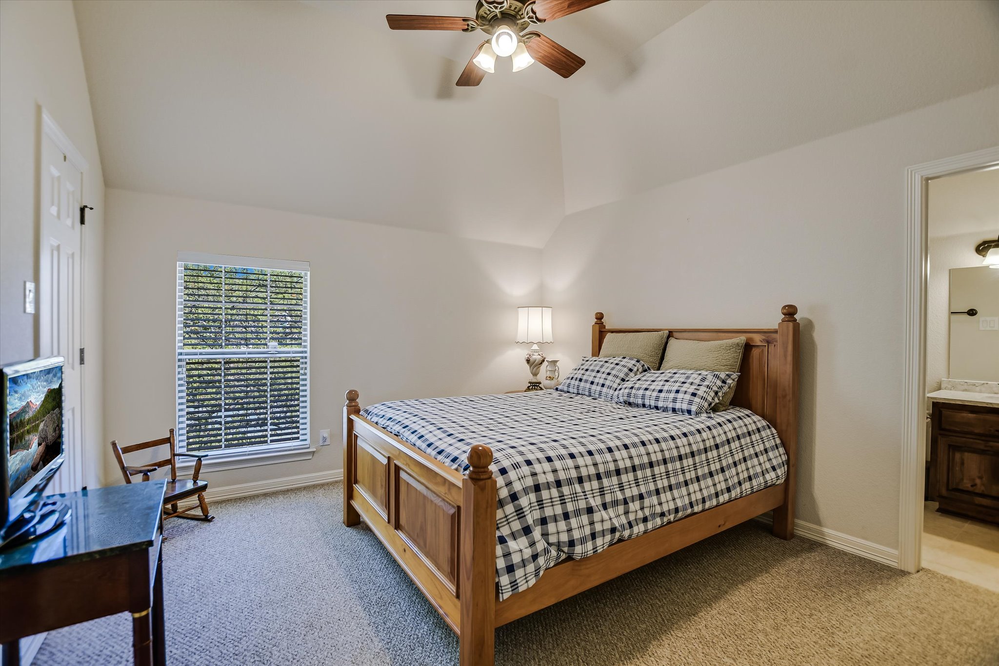 2404 First View Leander, TX 78641 - Photo 18 of 38 Secondary Bedrooms Yes but second to none in finishout.