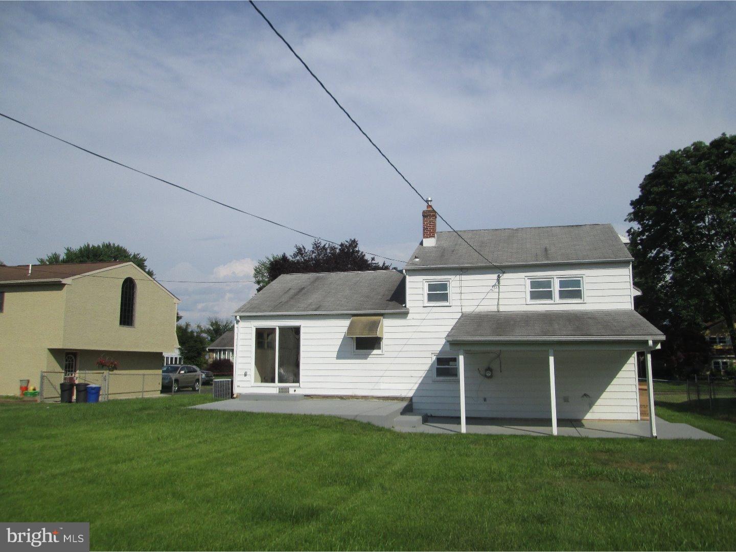 274 Hickory Road Warminster, PA 18974 - Photo 22 of 23 Exterior Back