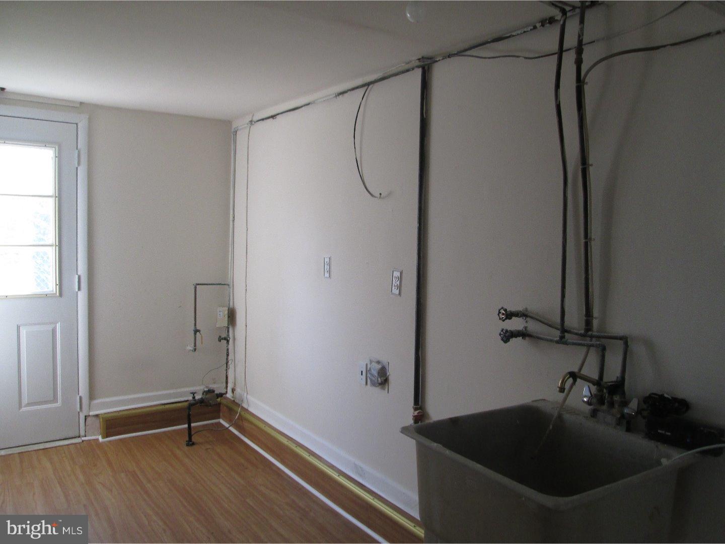 274 Hickory Road Warminster, PA 18974 - Photo 9 of 23 Laundry Room