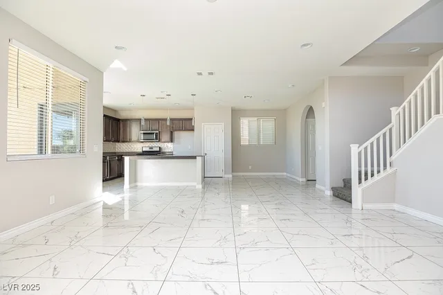 $2,500 | 6856 Pivot Point Street, Las Vegas, NV 89148