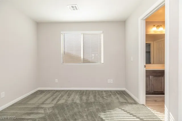 $2,500 | 6856 Pivot Point Street, Las Vegas, NV 89148