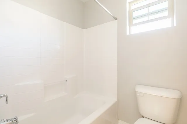 $2,500 | 6856 Pivot Point Street, Las Vegas, NV 89148