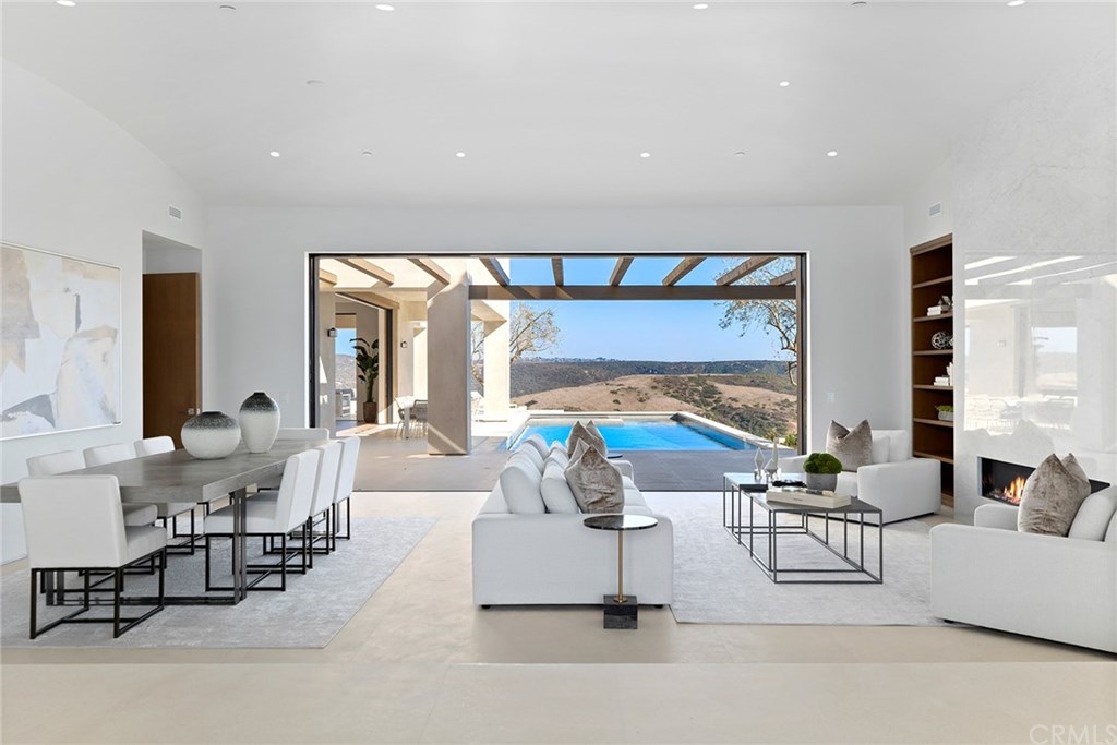 10 Waves End Newport Coast, CA 92657 - Photo 4 of 45