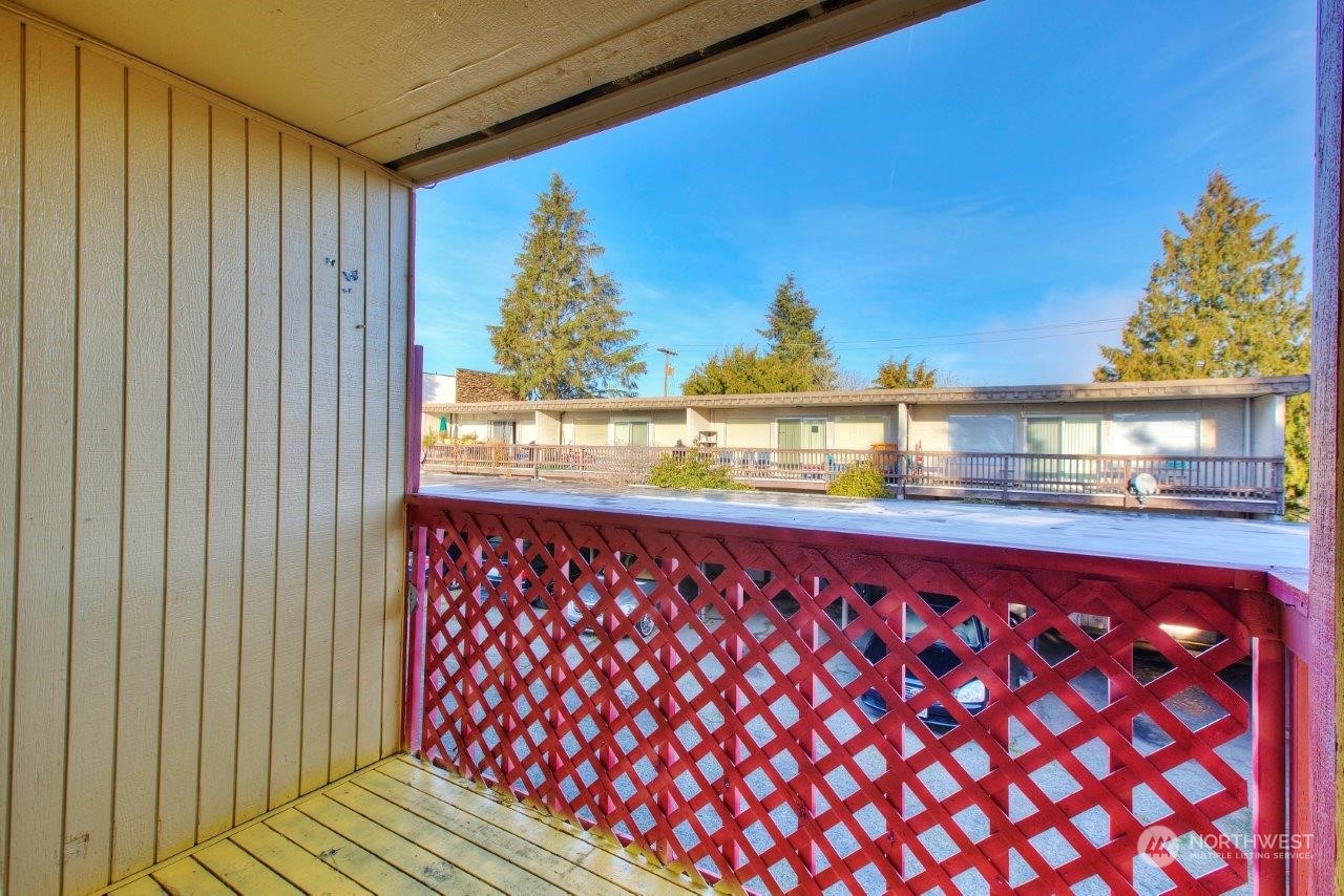 440 Southwest 155th Street Burien, WA 98166 - Photo 13 of 22 a view of a balcony