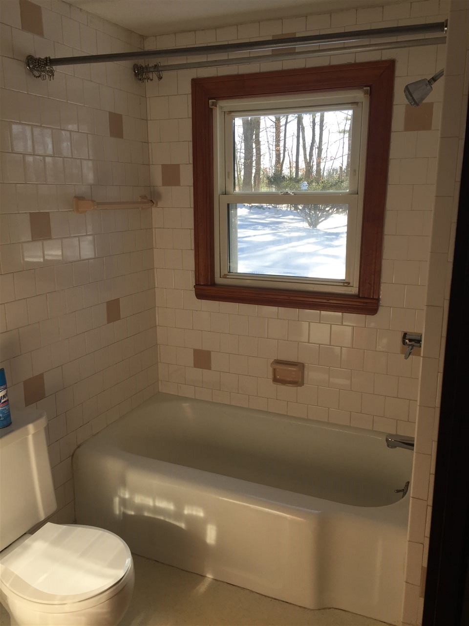 79 Brookdale Road Salem, NH 03079 - Photo 10 of 14