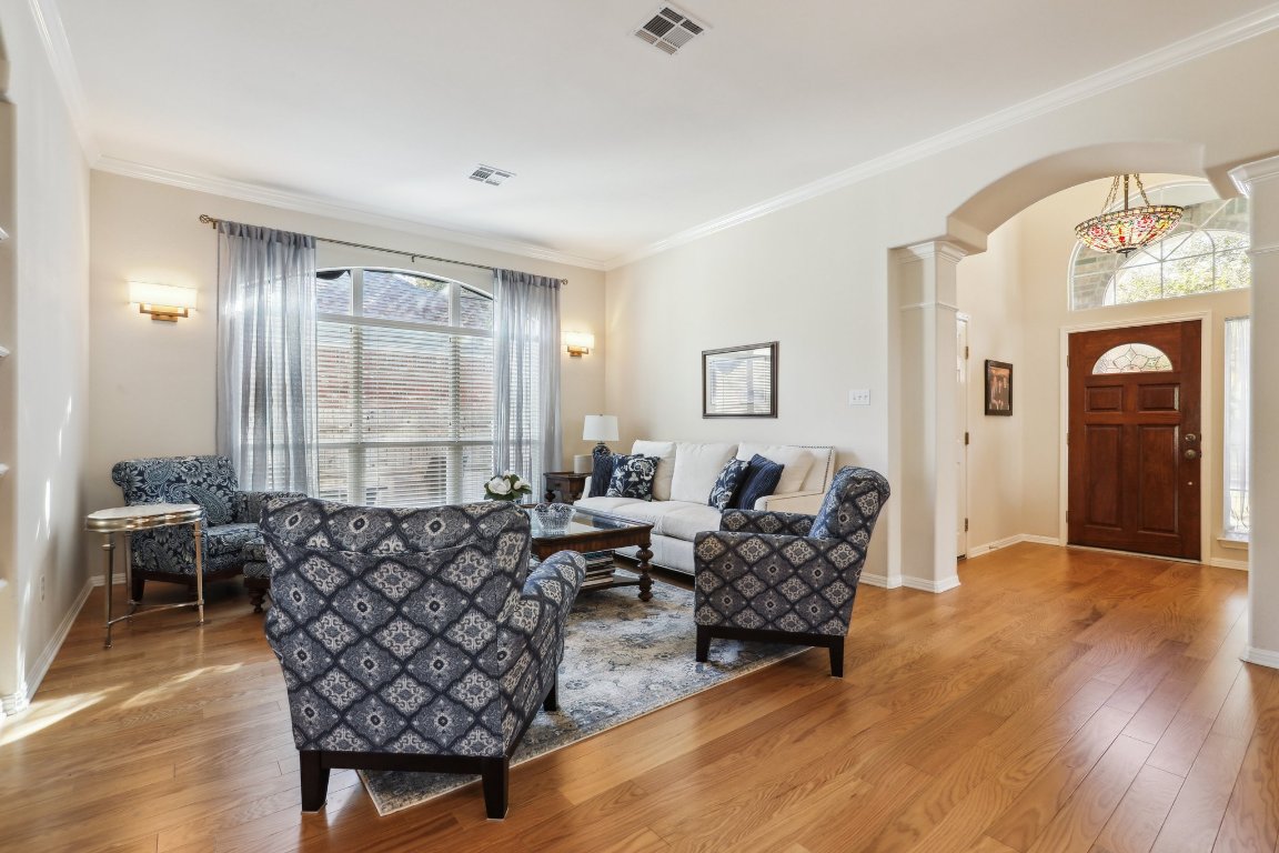 3805 Pebble Court Round Rock, TX 78664 - Photo 3 of 31 a living room with furniture