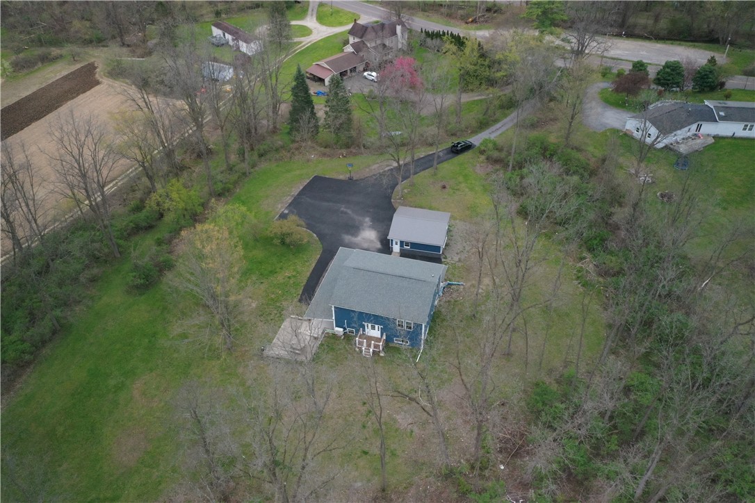 7160 Eelpot Road Naples, NY 14512 - Photo 4 of 48