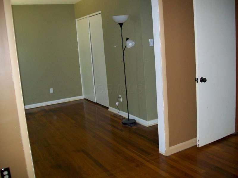 346 Danhurst Road Columbus, OH 43228 - Photo 18 of 28 Gallery Image 18