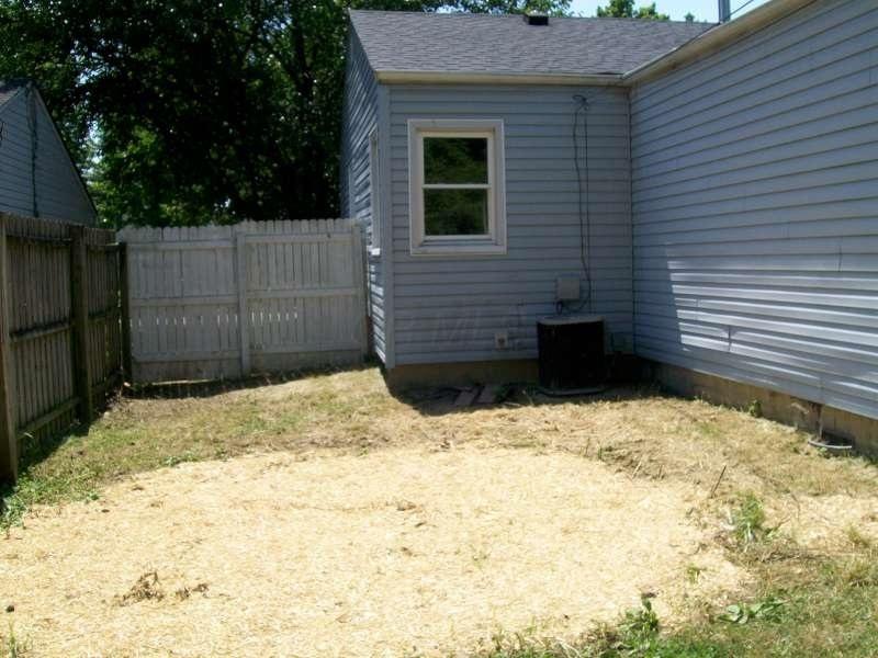 346 Danhurst Road Columbus, OH 43228 - Photo 26 of 28 Gallery Image 26