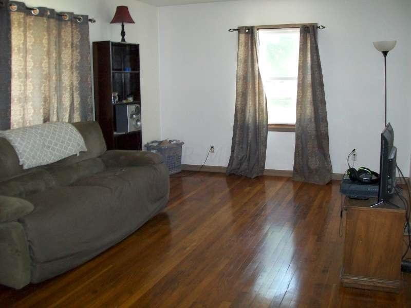 346 Danhurst Road Columbus, OH 43228 - Photo 4 of 28 Gallery Image 4