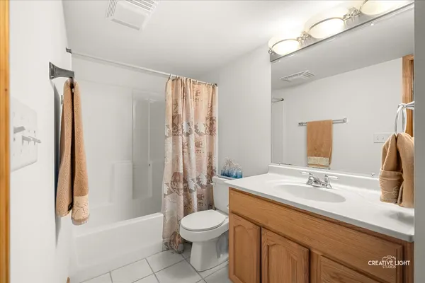 $780,000 | 201 Violet Lane, Batavia, IL 60510