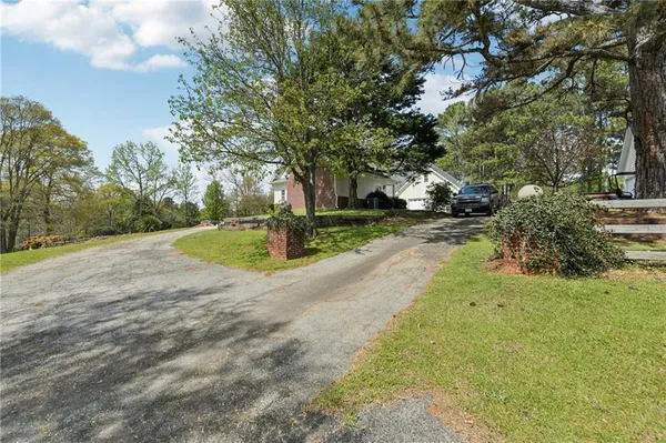 $1,250,000 | 228 Indian Creek Road, Locust Grove, GA 30248