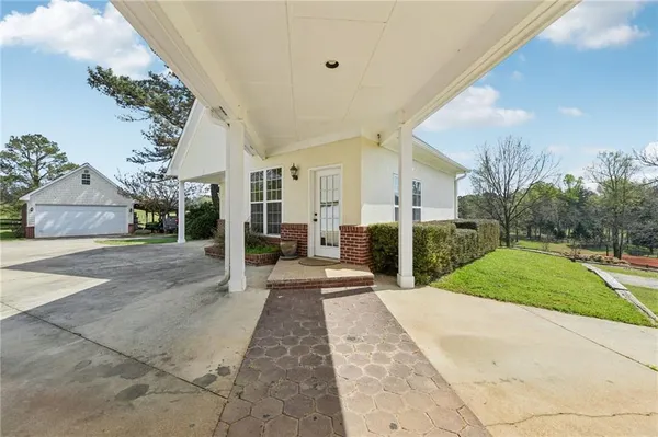 $1,250,000 | 228 Indian Creek Road, Locust Grove, GA 30248