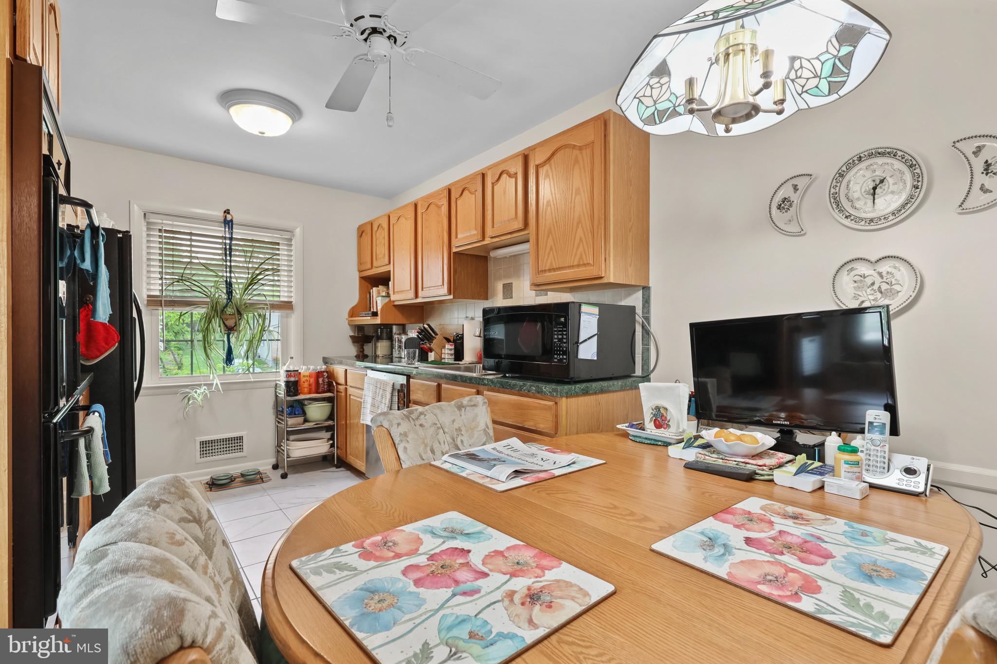 117 Cherry Valley Road Reisterstown, MD 21136 - Photo 12 of 41 Kitchen