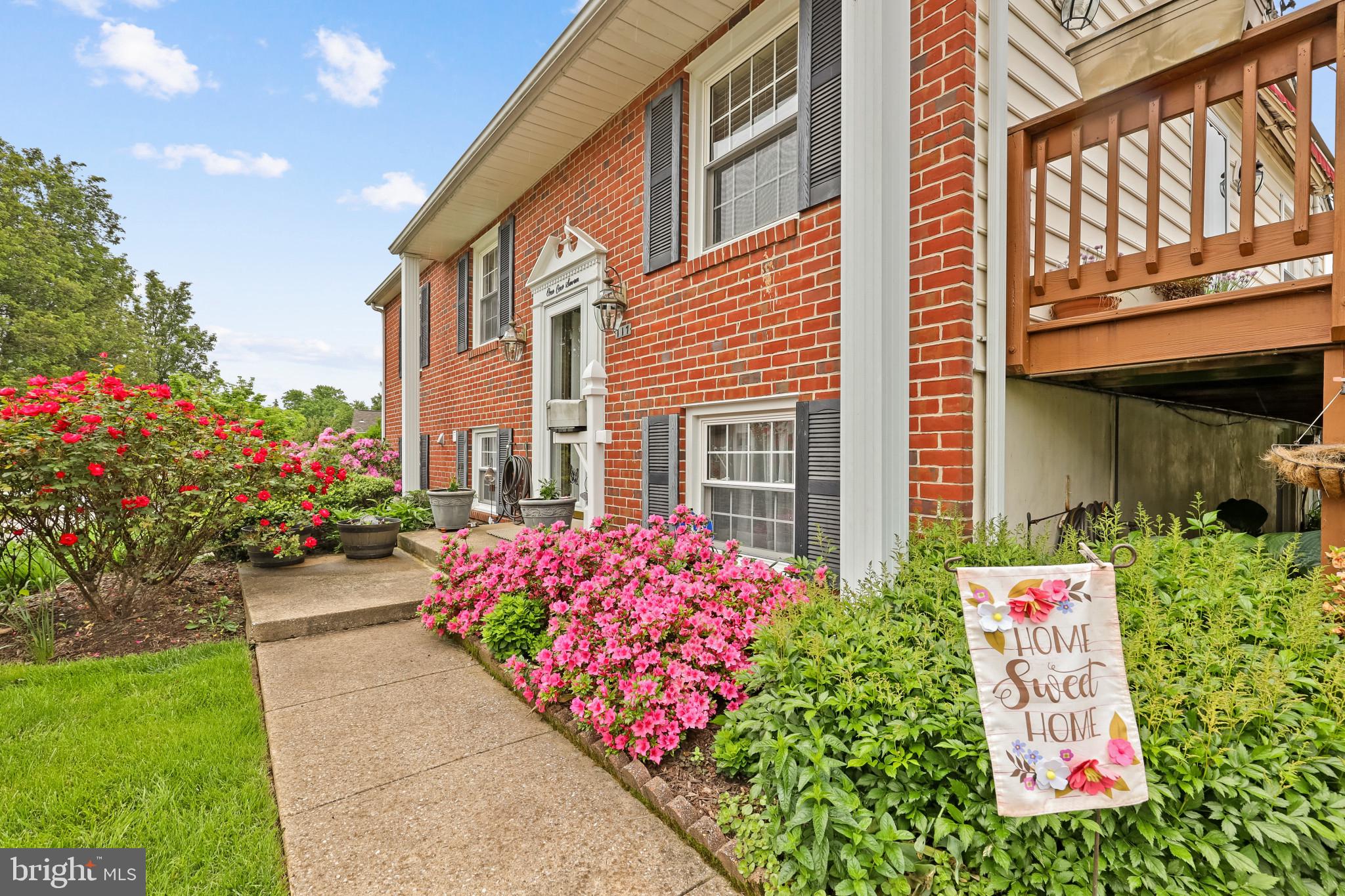 117 Cherry Valley Road Reisterstown, MD 21136 - Photo 2 of 41 Front Walkway