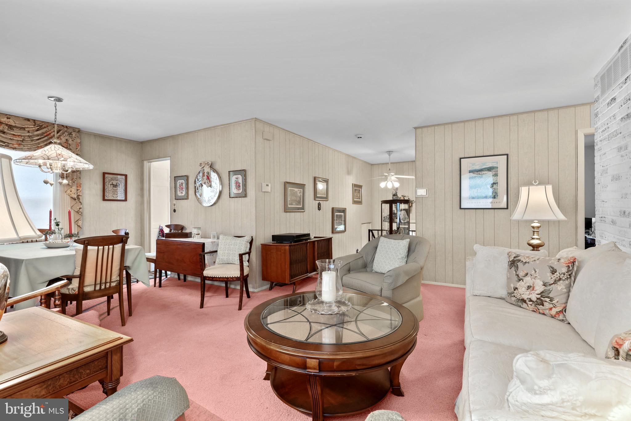 117 Cherry Valley Road Reisterstown, MD 21136 - Photo 9 of 41 Living Room