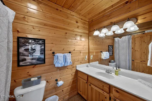 $850,000 | 1553 Majestic Mountain Drive, Sevierville, TN 37876