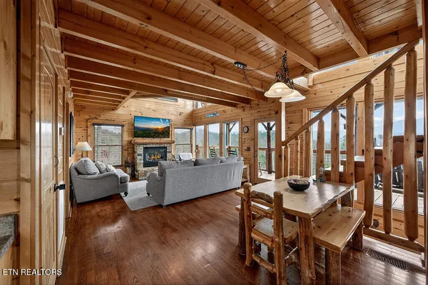 $850,000 | 1553 Majestic Mountain Drive, Sevierville, TN 37876