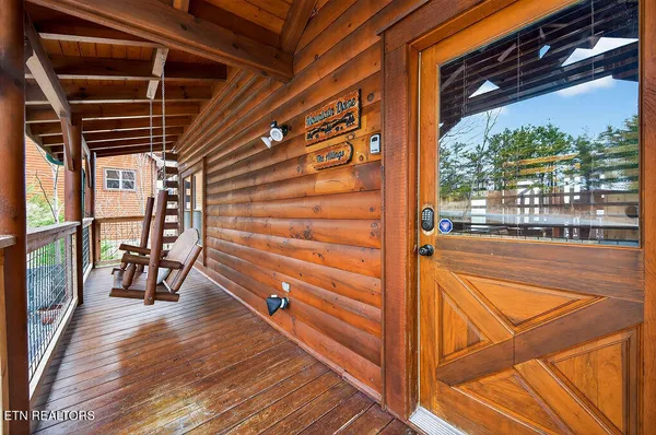$850,000 | 1553 Majestic Mountain Drive, Sevierville, TN 37876