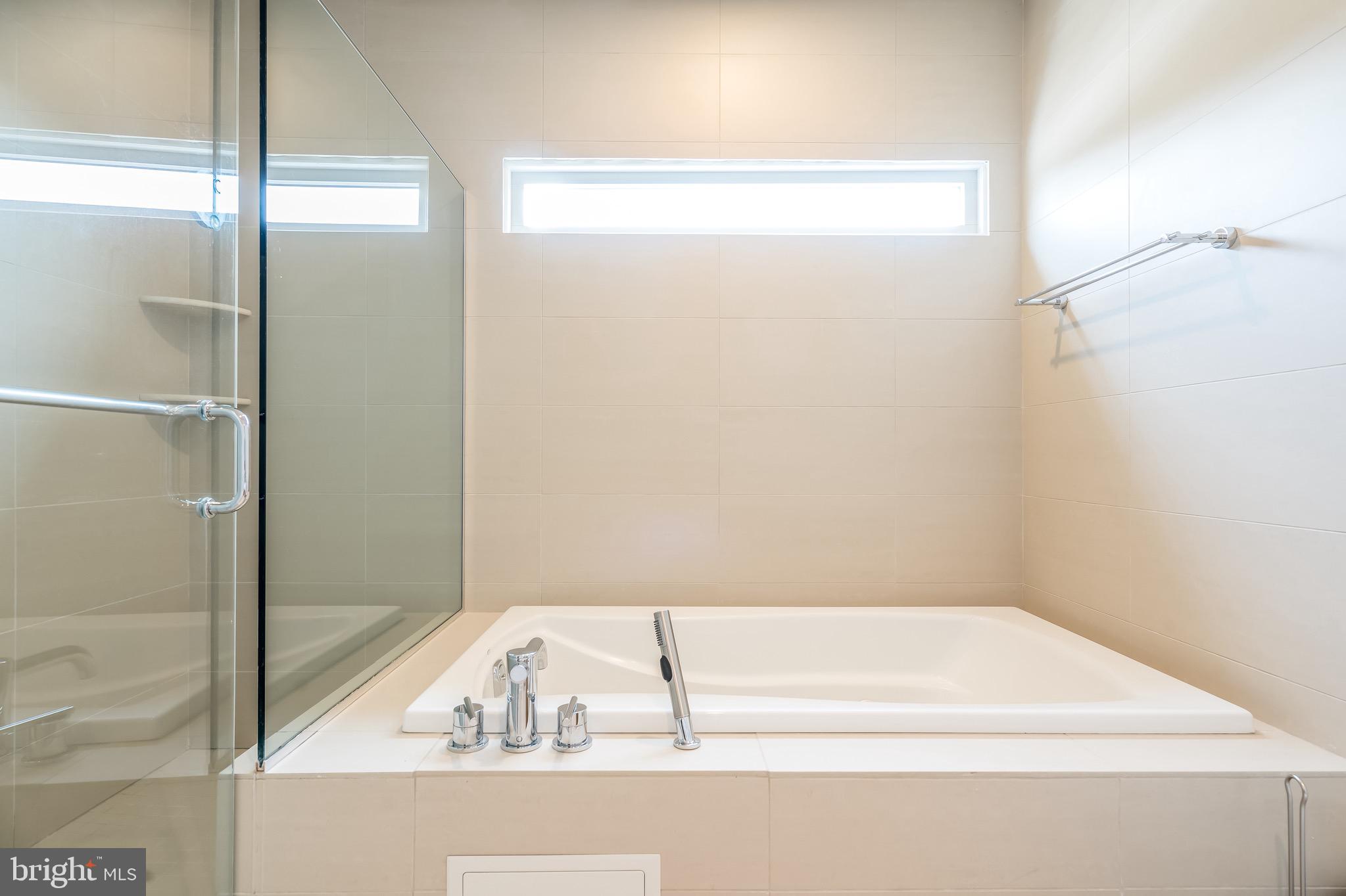 2121 11th Street Northwest, Unit 4 Washington, DC 20001 - Photo 23 of 49