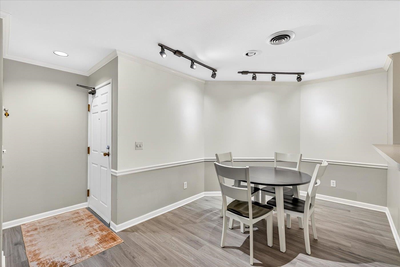 9 Captains Court, Unit 2 Madison, WI 53719 - Photo 3 of 35