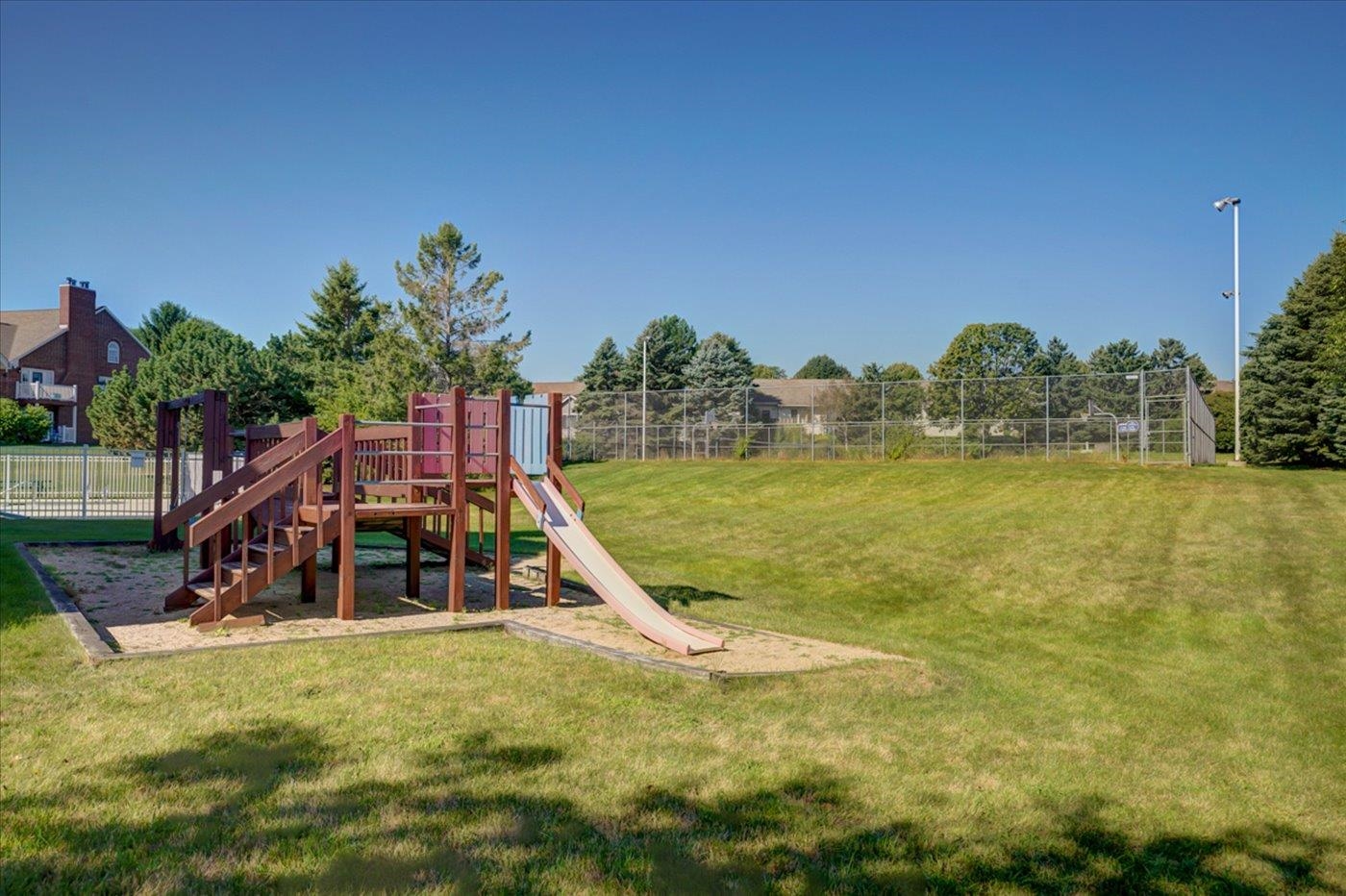 9 Captains Court, Unit 2 Madison, WI 53719 - Photo 35 of 35