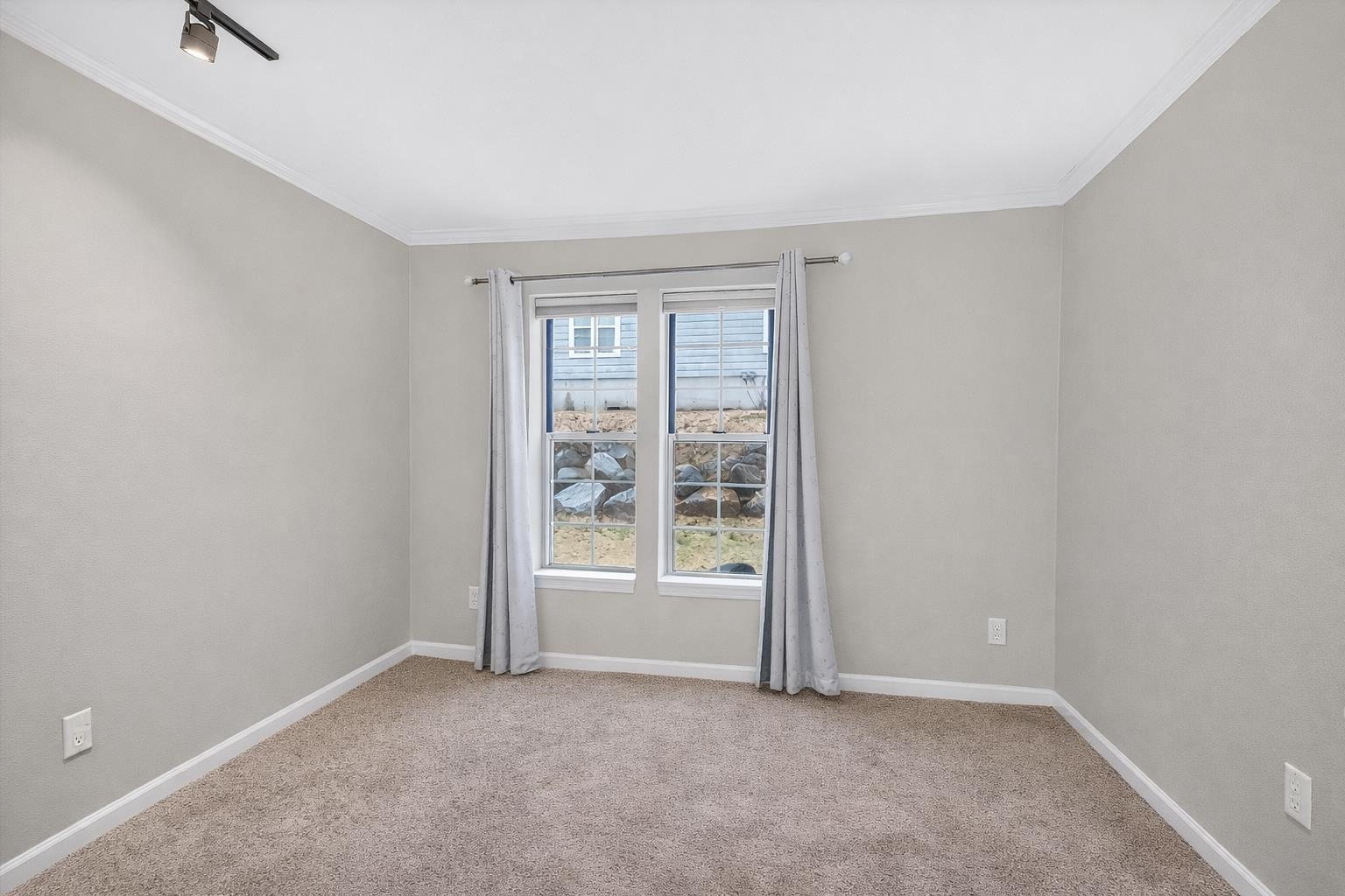 9 Captains Court, Unit 2 Madison, WI 53719 - Photo 9 of 35