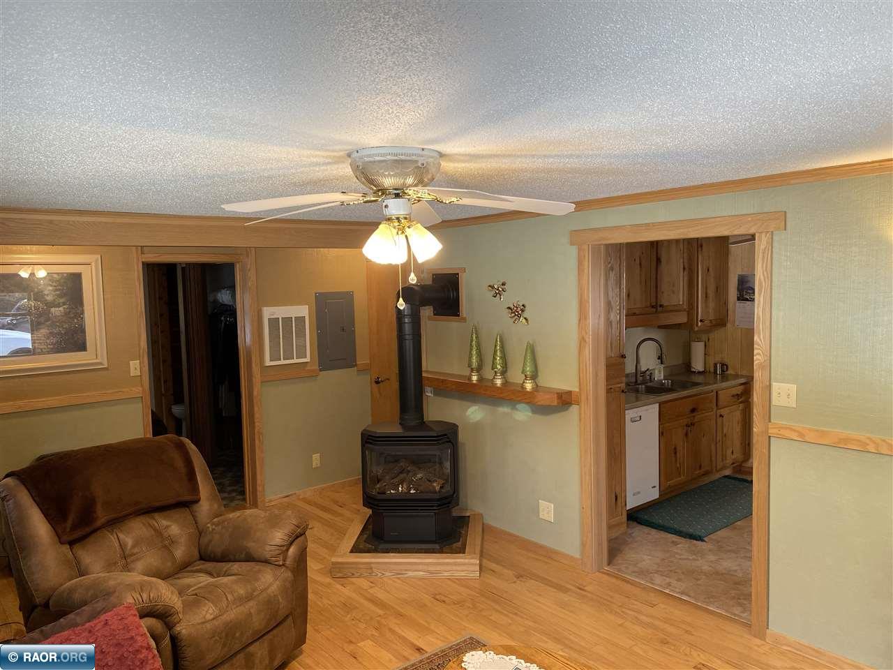 11304 Town Line Road Hibbing, MN 55746 - Photo 3 of 8