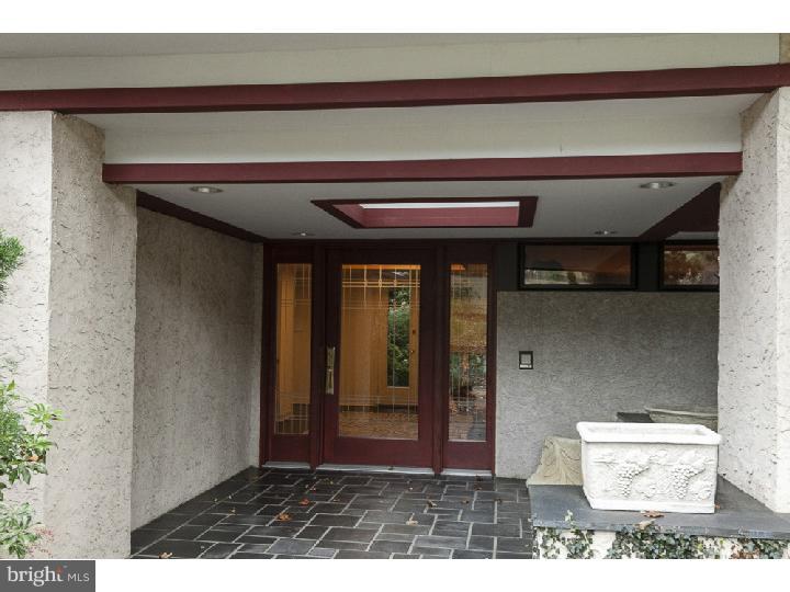 1655 Stocton Road Jenkintown, PA 19046 - Photo 20 of 25 Enclosed Porch