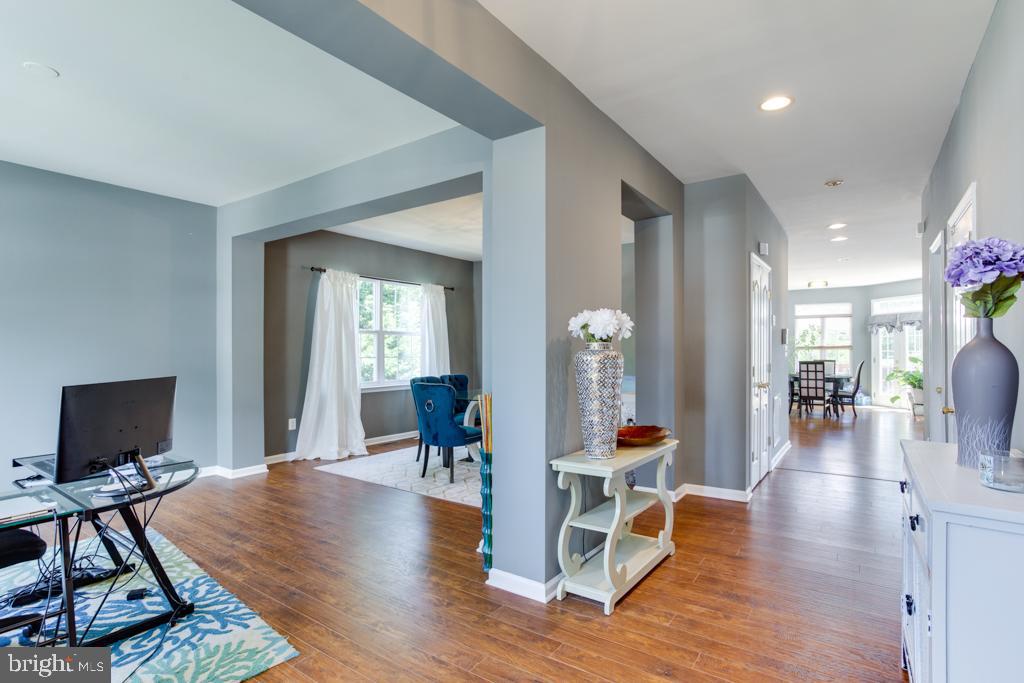 27 Rivers Edge Terrace Indian Head, MD 20640 - Photo 5 of 47 Gallery Image 5