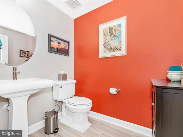 $960,000 | 521 Triggerfish Drive, Oxon Hill, MD 20745