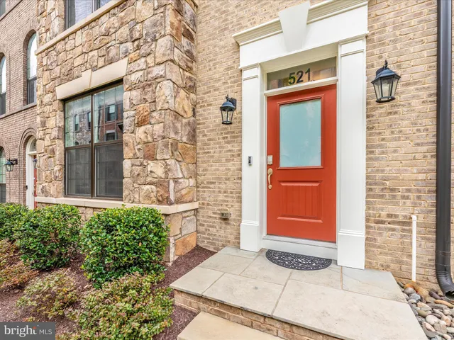 $960,000 | 521 Triggerfish Drive, Oxon Hill, MD 20745