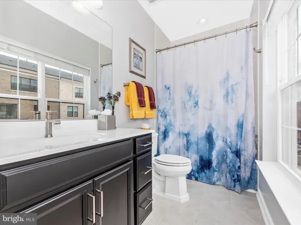 $950,000 | 521 Triggerfish Drive, Oxon Hill, MD 20745