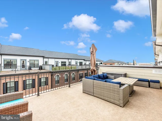 $960,000 | 521 Triggerfish Drive, Oxon Hill, MD 20745