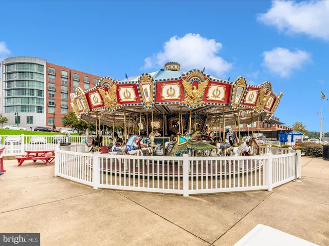 $960,000 | 521 Triggerfish Drive, Oxon Hill, MD 20745