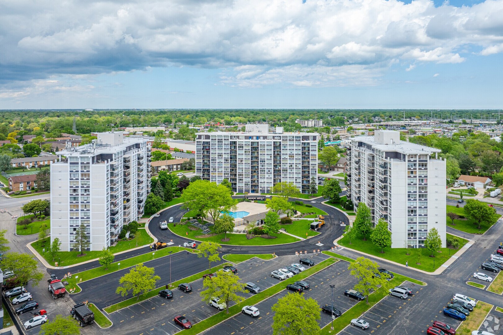 8809 Golf Road, Unit 10C Niles, IL 60714 - Photo 1 of 6