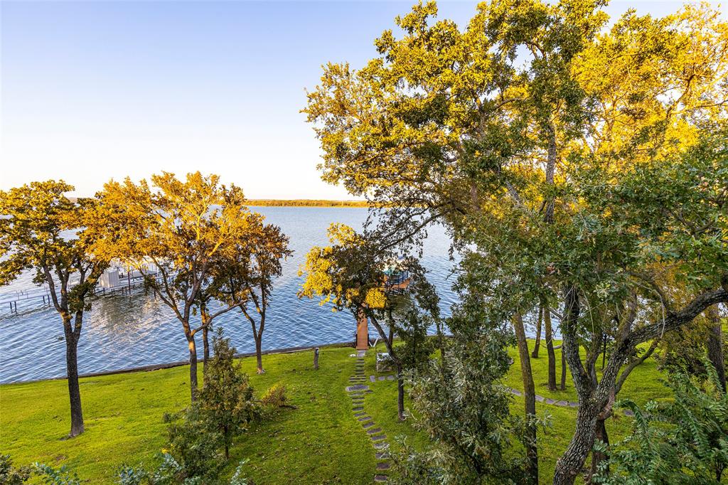 13230 Miller Road Azle, TX 76020 - Photo 16 of 37 a view of an outdoor space and a yard