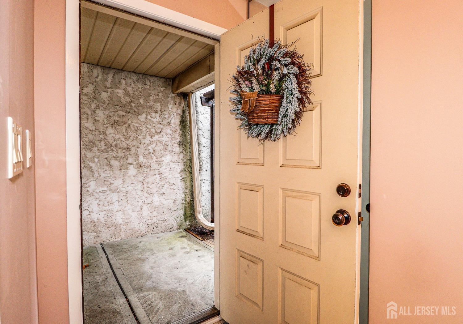 34 Park Gate Drive Edison, NJ 08820 - Photo 5 of 31 a view of a bathroom