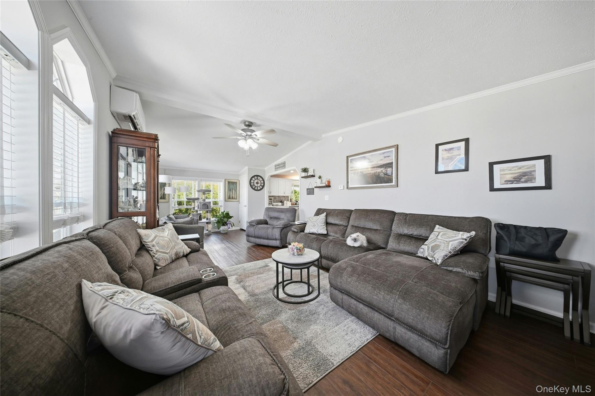 1661 Old Country Road, Unit 62 Riverhead, NY 11901 - Photo 4 of 36